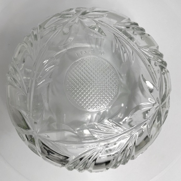 Vintage Pressed Cut Glass Trinket Holder/Nesting Glass Bowls - Italy - Picture 3 of 9
